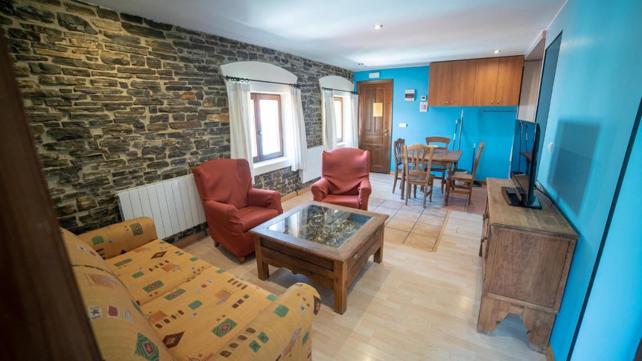 Hotel Rural Los Cerezos De Yanguas Екстериор снимка