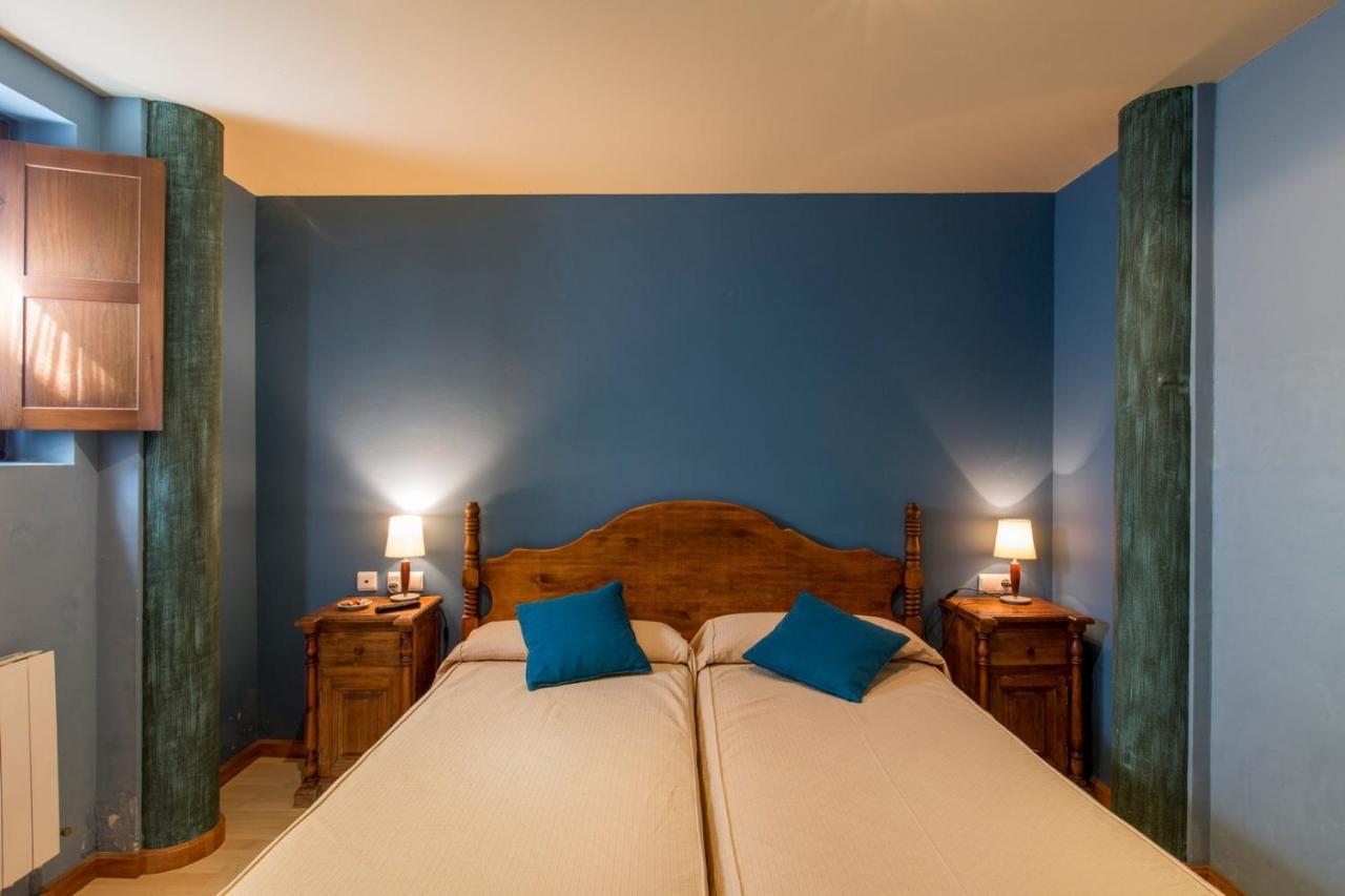 Hotel Rural Los Cerezos De Yanguas Екстериор снимка