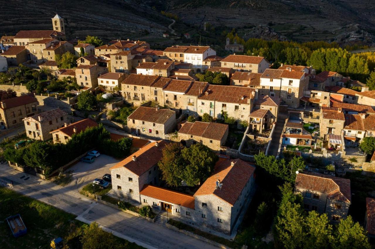 Hotel Rural Los Cerezos De Yanguas Екстериор снимка